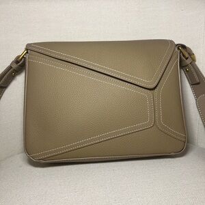 Verano Hill Stylish Tan Leather  Bag